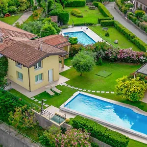 Ferienhaus Piscina Panoramica - La Casa Volante, Soiano Del Lago